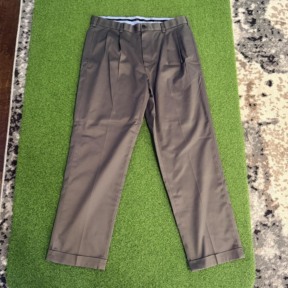 Brooks Brothers Advantage pleated Pants Mens 35x30 Brown Stretch Classic Fit